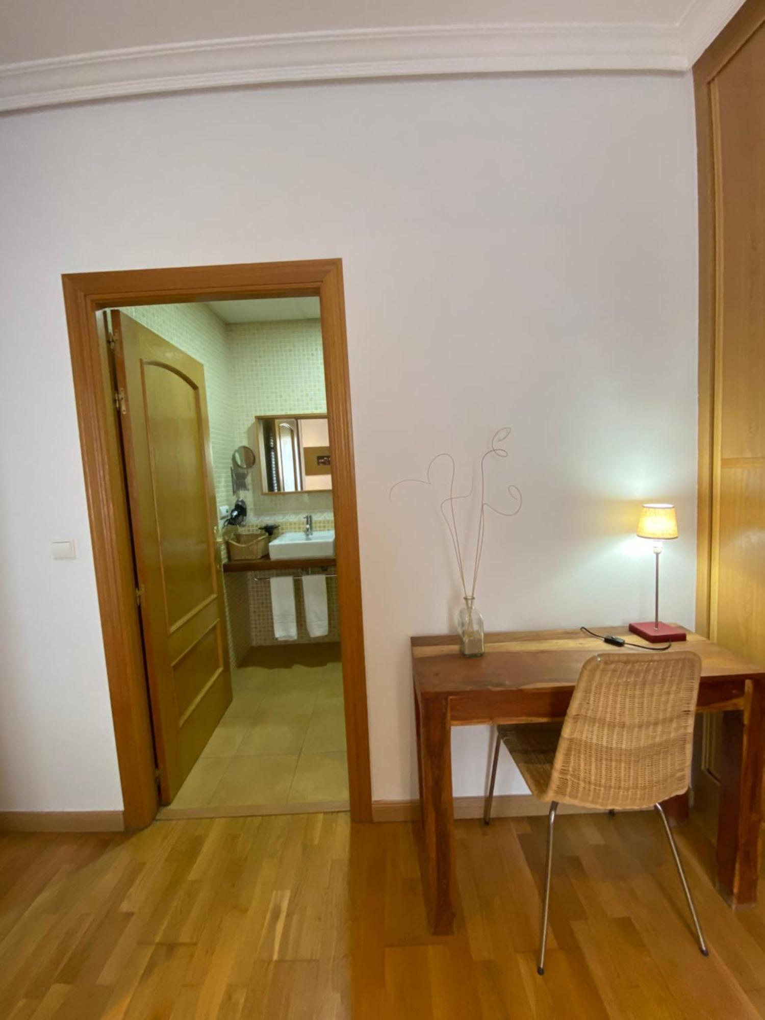 Apartamentos กาเซเรส ภายนอก รูปภาพ