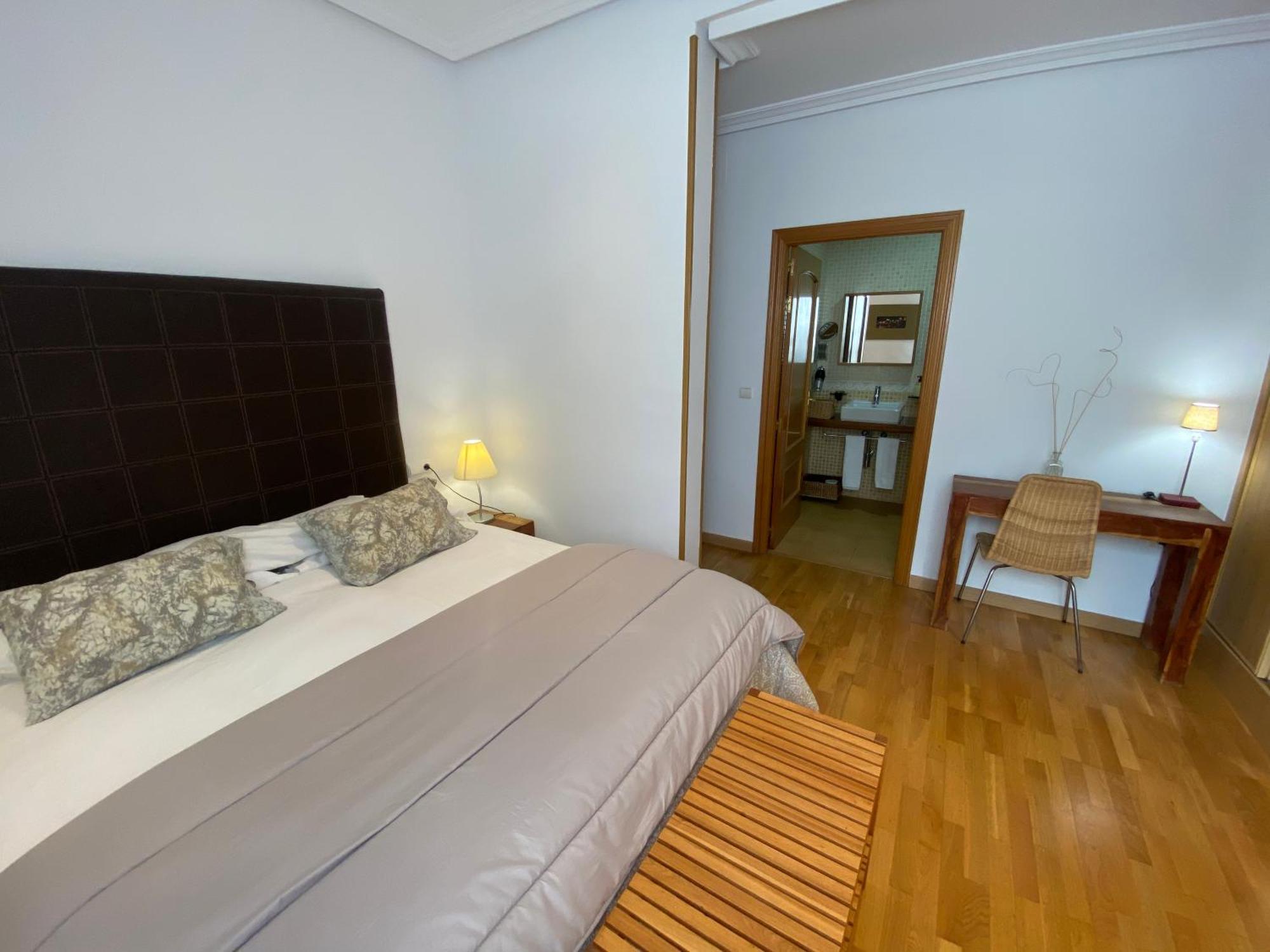Apartamentos กาเซเรส ภายนอก รูปภาพ