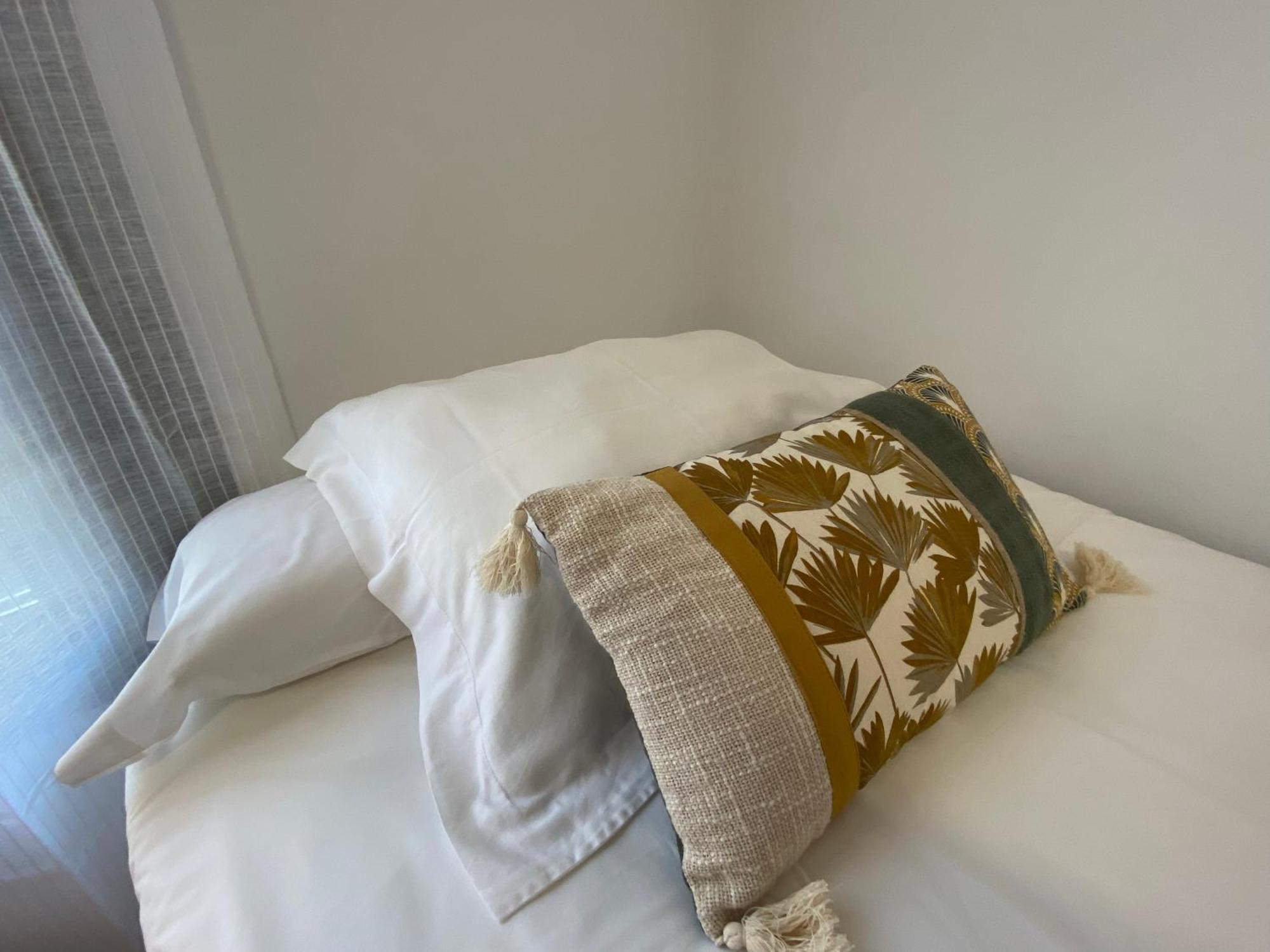 Apartamentos กาเซเรส ภายนอก รูปภาพ