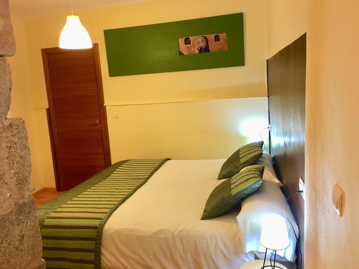 Apartamentos กาเซเรส ภายนอก รูปภาพ