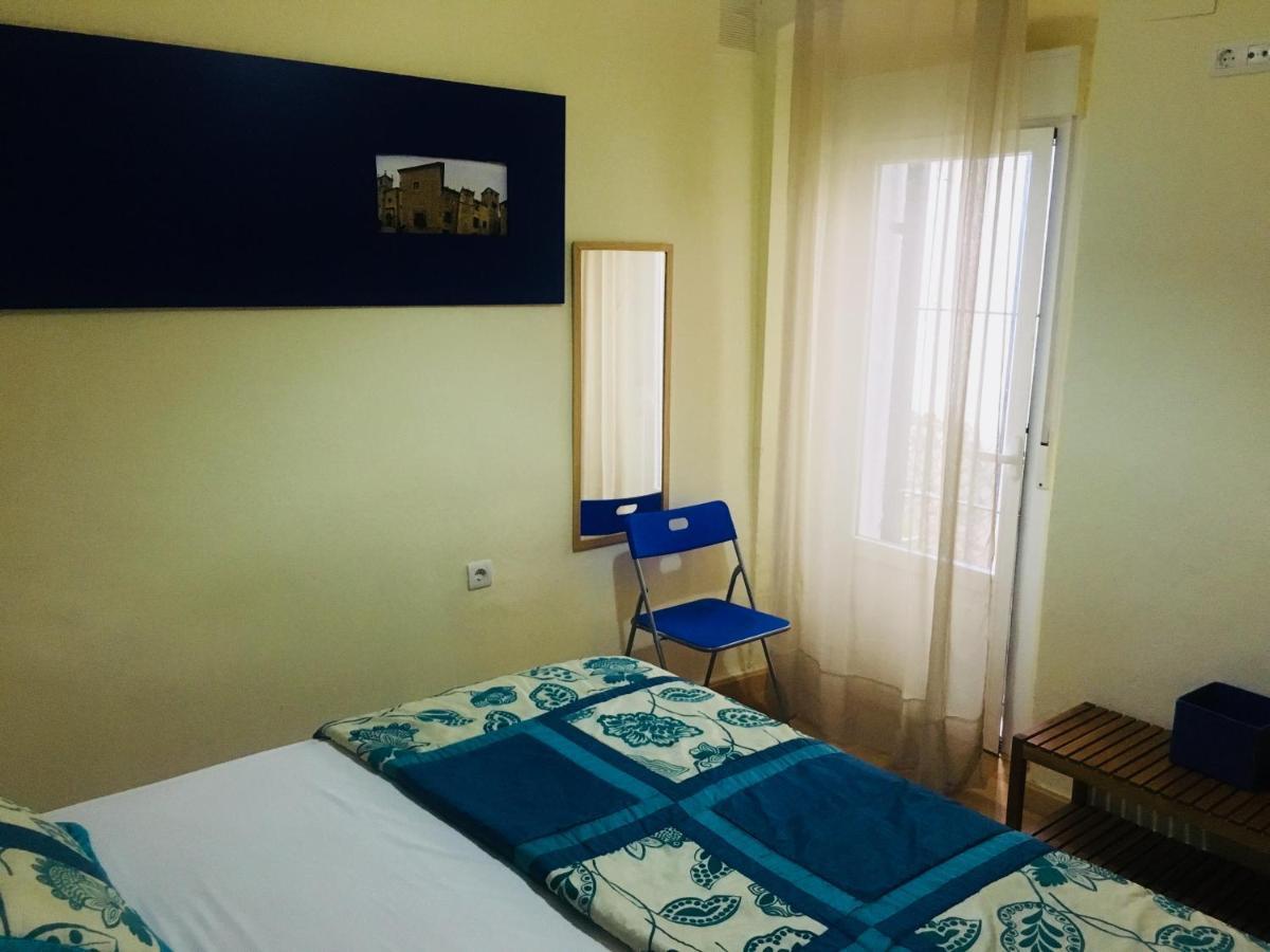 Apartamentos กาเซเรส ภายนอก รูปภาพ